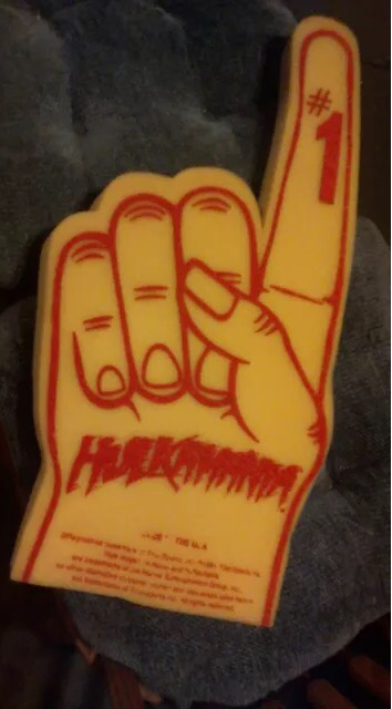 PWTorch.com - COLLECTIBLES COLUMN: The History of Foam Hands in Pro ...